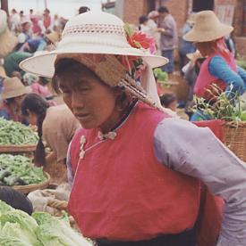 Ménagère au marché